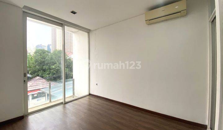 Rumah Minimalis Modern Terjangkau di Pondok Indah 2