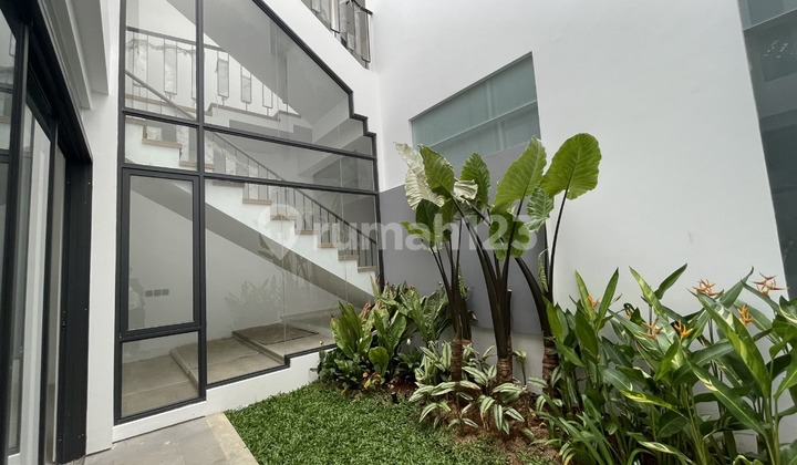 Rumah baru di dalam cluster exclusive di Cilandak Jakarta Selatan 2