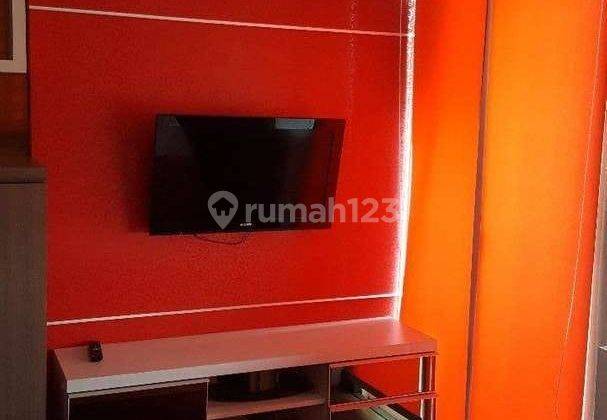 ruang tamu dijual apartemen tipe studio taman