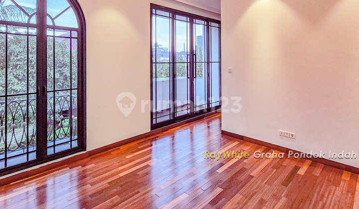 RUMAH MEWAH BARU DENGAN KOLAM RENANG DI CILANDAK JAKSEL 2