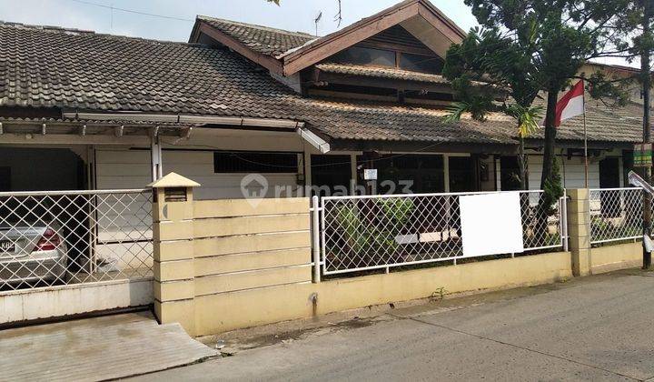 Rumah Luas Siap Huni di Pinggir Jalan Utama di Komplek AL Jatibening, Bekasi 1