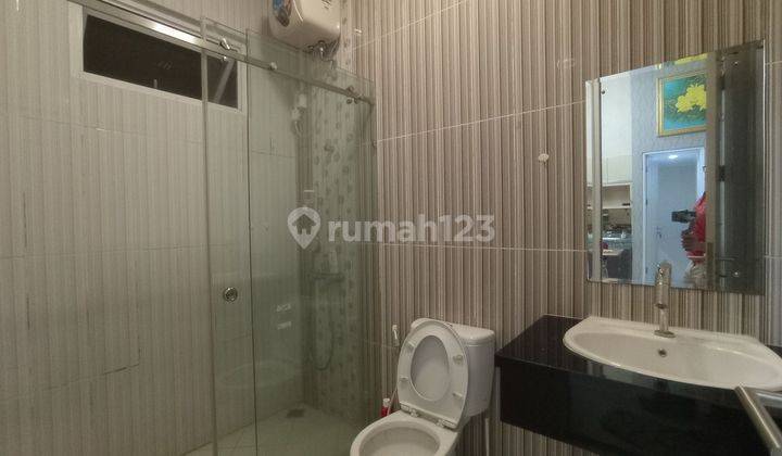 Rumah Split Level FULL FURNISH di Cluster Water Spring, Grand Wisata Bekasi 2