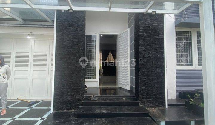 Rumah Modern Keren 2 Lantai Siap Huni di Grand Wisata Bekasi 2