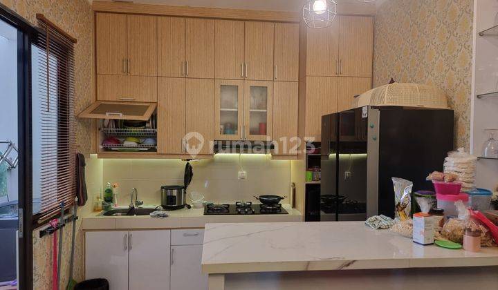 Rumah Semi Furnished LB 68 Premium di Cluster Olive Summarecon Bekasi
 2