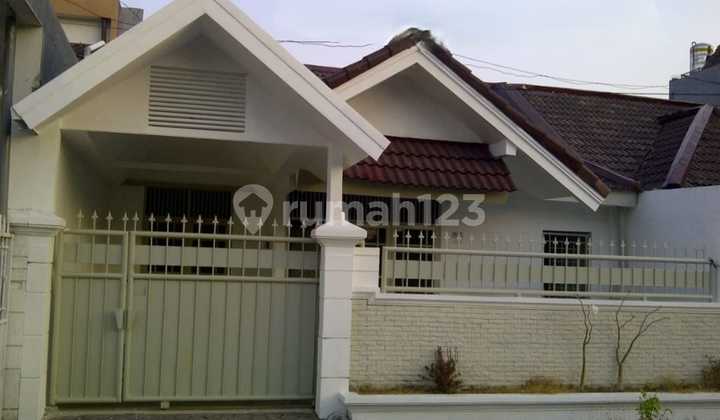Sutorejo Prima Utara 1-Story House