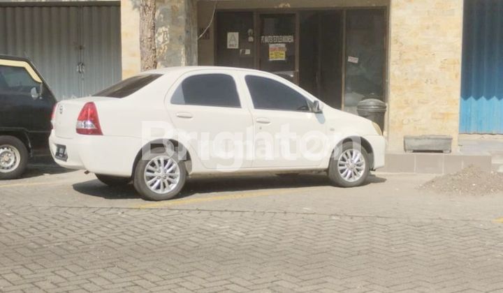 RUKO 2.5 LT DI PLAZA SEGI 8 SURABAYA RUKO 2.5 LT DI PLAZA SEGI 8 SURABAYA