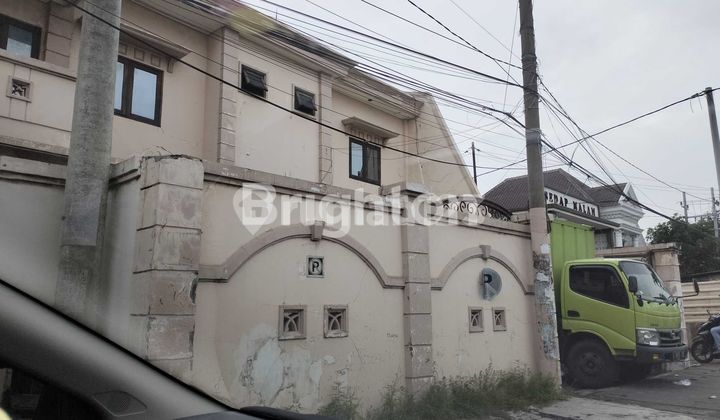 Warehouse in Raya Kedinding Warehouse in Raya Kedinding