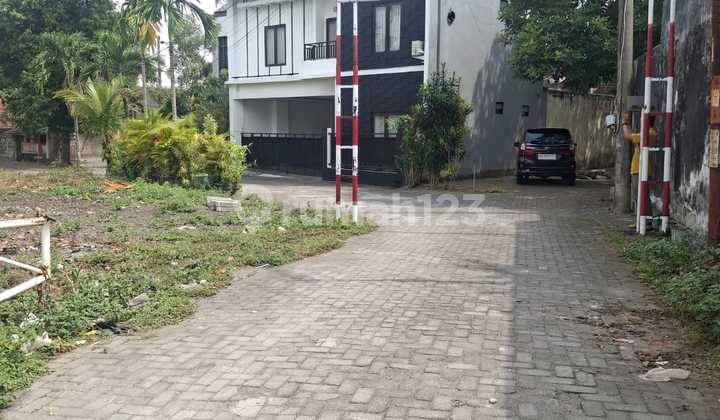 Ring 1 UGM, Kawasan Bisnis Kos Ekslusif