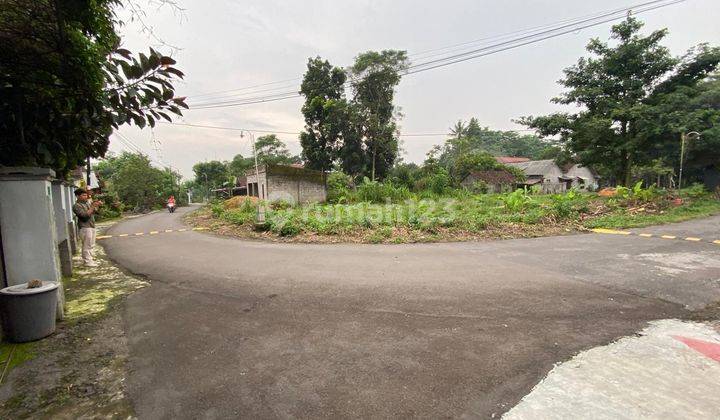 Tanah Hook, Dekat Uii Pusat, Cocok Bangun Rumah Mewah 1