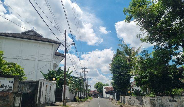 Tanah Umbulharjo 3 Menit Rsud Jogja, Tepi Aspal SHM Pecah 2