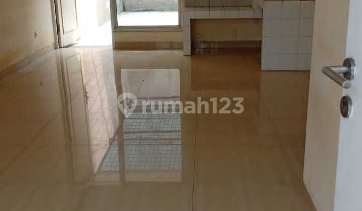 Affordable Residential Accommodation Located in Duta Garden Near the Airport, Daan Mogot, Highway, Very Suitable for Families