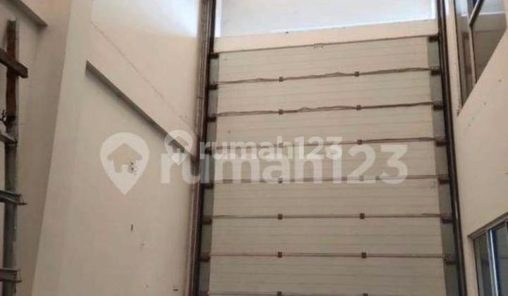Gudang Ls 136 M2 Terletak Di Citra Lokasi Dekat Dengan Bandara Dan Tol Akses Banyak , Di Jakarta Barat 