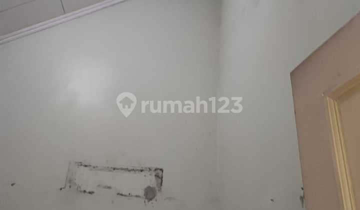 Sell Old House Cheap and Land Price Only, Suitable for Investment 1