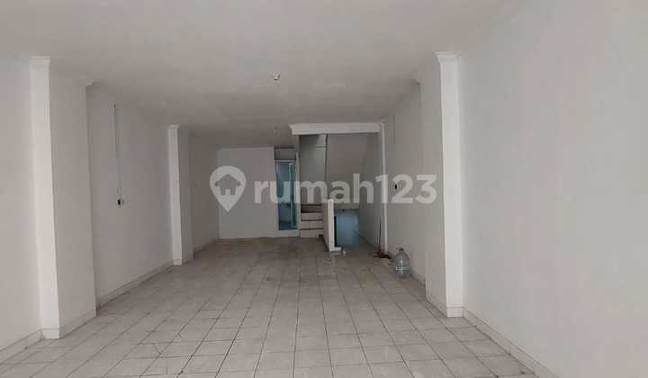 For Sale and For Rent Mutiara Taman Palem Shop House, 5 Floors, Strategic Location For Sale and For Rent Mutiara Taman Palem Shop House, 5 Floors, Strategic Location