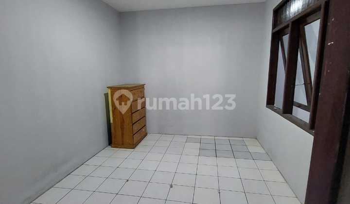 BU dijual Rumah Duta Garden. Luas 8x17m 2
