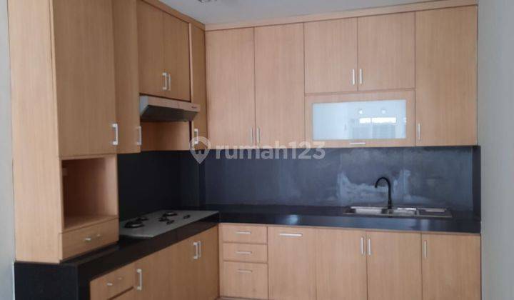 DIJUAL RUMAH MEWAH 
 2 LT DI TKI 2 Jalan Utama 1