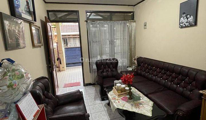 Dijual Rumah Siap Huni di Komplek Riung Bandung 2