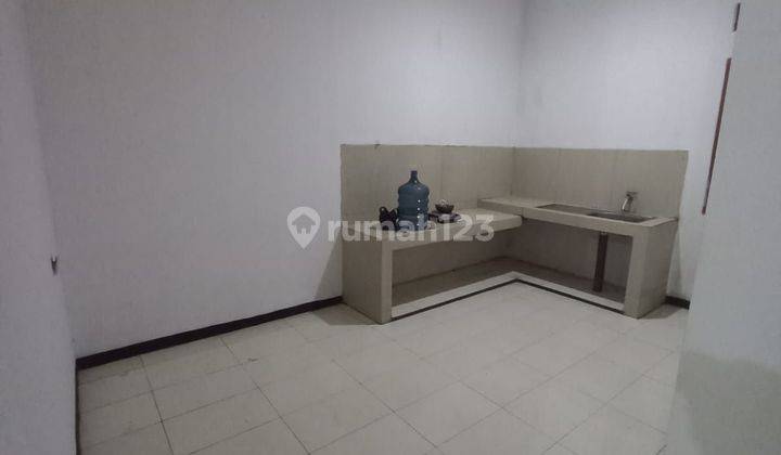 Dijual/disewakan Rumah di Turangga 2 lantai 2