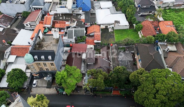 Commercial Office Space for Rent in SCBD 335m2 Square South Jakarta