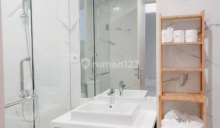 South Quarter Residence 1 + 1 Bed 60m2 Furnished Tb Simatupang 2