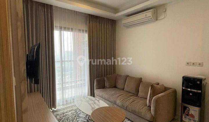 Strategic 1+1 Br Furnished 60sqm South Quarter Residence Jaksel 1