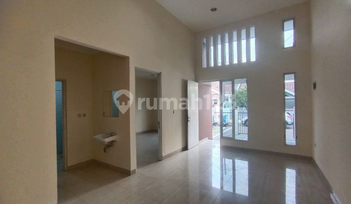 For Rent, Duta Garden House, Mediterranean Cluster, Unfurnished, Batu Ceper, Tangerang. 1