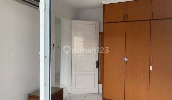 Disewakan Semi Furnished Rumah Kawasan Daan Mogot Baru, Jakarta Barat 2