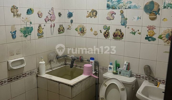 Dijual Rumah Daan Mogot Baru Kalideres, Jakarta Barat, Hoek  2