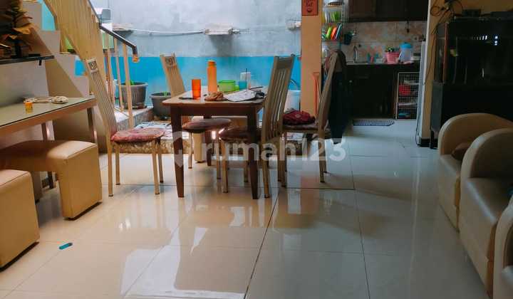 Dijual Rumah Kawasan Cipondoh, Tangerang