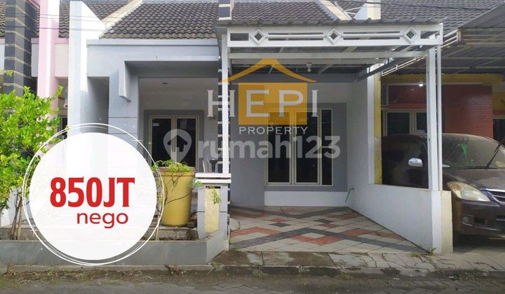 For Sale: 1.5-Story House in City Park Medoho Semarang, Central City Cluster, 24-Hour Security 1