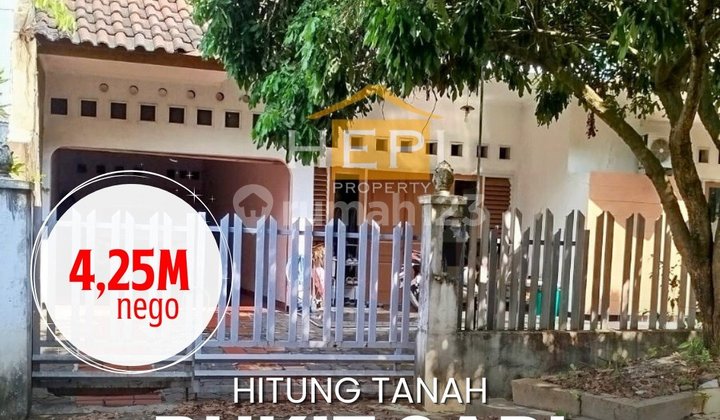 Cheap Sale House with Land Calculation in Bukit Sari Semarang 1