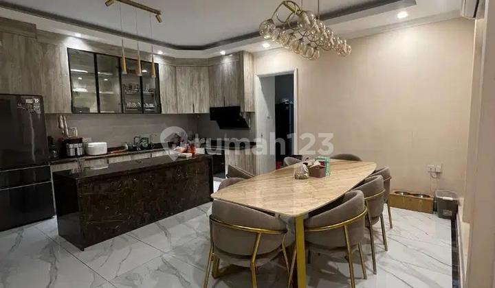 Rumahpuri Mansion Boulevard Jakarta Barat Semi Furnished 2