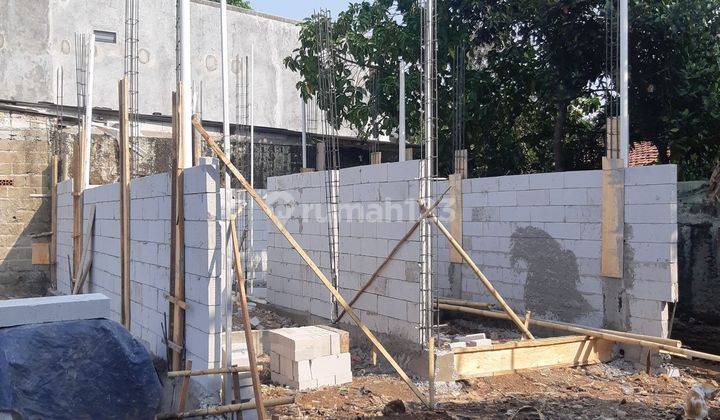 Dijual rumah 2 lantai selangkah ke halte busway LRT toll dalkot jagorawi jorr ps rebo 1
