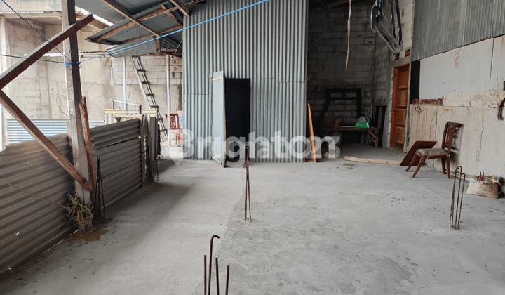 2-story house in a strategic location in Cipayung, East Jakarta 2