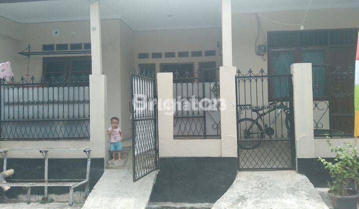 RUMAH 2 PINTU DI KOMPLEK TNI AL CIANGSANA 1