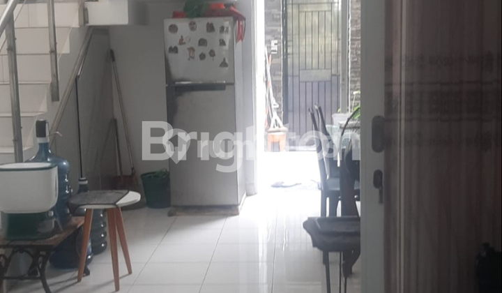 Harus jual segera rumah 2lt tanah 120 m2  di cluster terdepan Legenda Wisata di buka 1,65M 