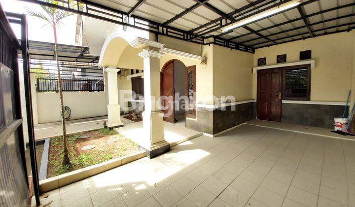 RUMAH SIAP HUNI DI KOMPLEK BUMI MUTIARA 1