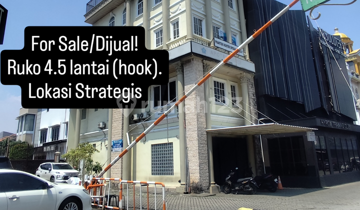 Ruko Hook- 4.5 Lantai, Lokasidi Pusat Business Jakarta Barat