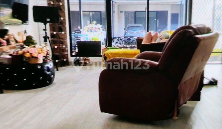 Unit Bagus dan Sederhana