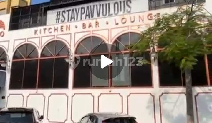 Pavvo Bar And Lounge