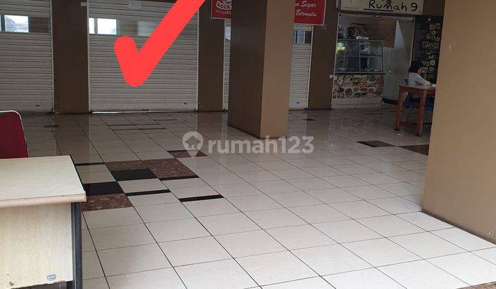 Kios Apartemen Pluit Sea View Dijual Cepat View Pool 1