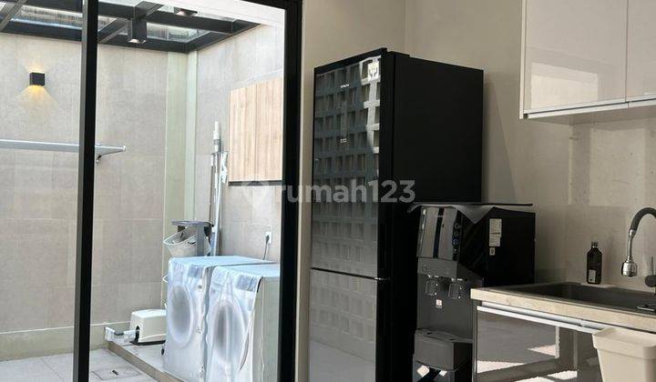 Dijual Rumah Bagus Furnished Di The Springs, Cluster Flamingo 2