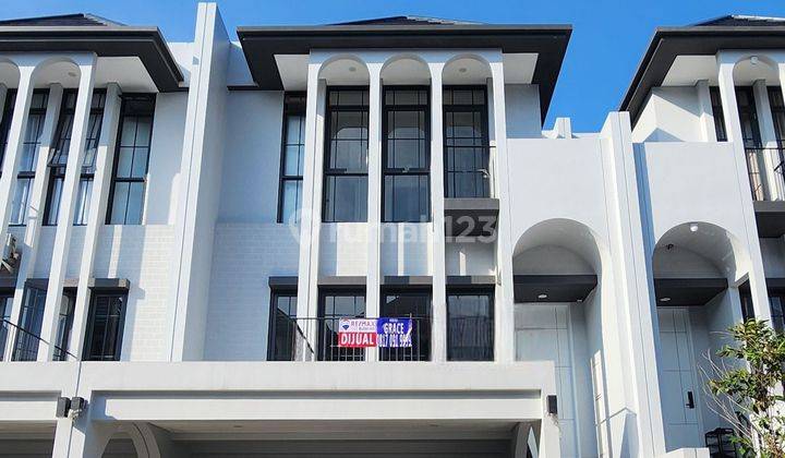 Rumah Cantik Full Furnished Siap Huni Aether, Greenwich Park 1