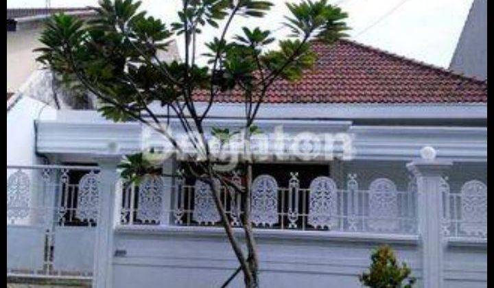 RUMAH MARGOREJO BERSIH DAN TERAWAT 2