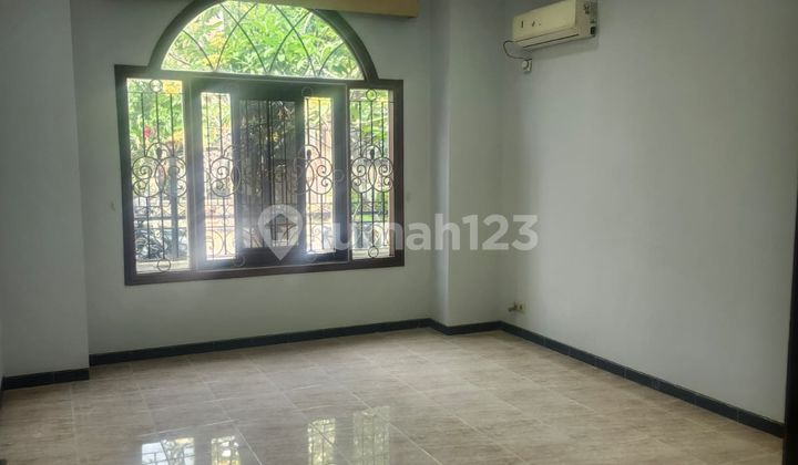 Villa Bukit Mas, Strategic Location, Close to 2 Toll Gates