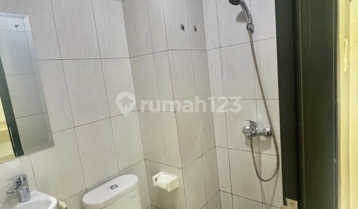 Affordable For Rent Monroe Jababeka Apartment - Studio (21 M²) Unfurnished, Low Floor, Pool View, Only 18 Million/Year, Jababeka, Cikarang Affordable For Rent Monroe Jababeka Apartment - Studio (21 M²) Unfurnished, Low Floor, Pool View, Only 18 Million/Year, Jababeka, Cikarang