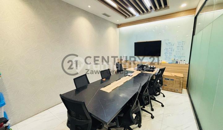 For Rent Office Space @Soho Capital (Central Park) - Area 128.35 m² Furnished Ready to Move In, 295 Thousand/m²/Month, Central Park, West Jakarta For Rent Office Space @Soho Capital (Central Park) - Area 128.35 m² Furnished Ready to Move In, 295 Thousand/m²/Month, Central Park, West Jakarta
