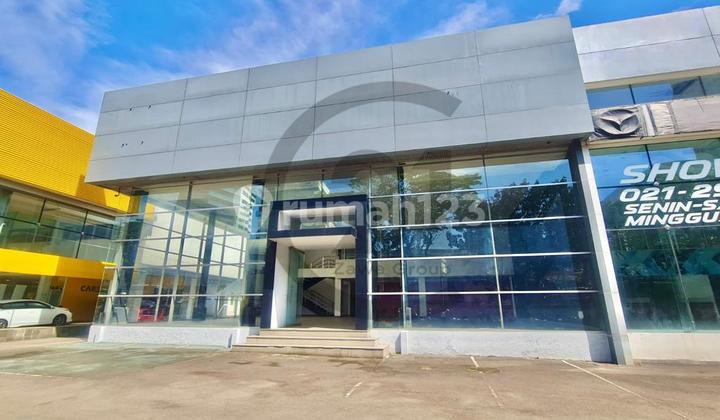 For Rent Showroom Office Workshop Building in Pancoran Area, Total Area 2,033 M², IDR 300K/M²/Month, Pancoran, South Jakarta For Rent Showroom Office Workshop Building in Pancoran Area, Total Area 2,033 M², IDR 300K/M²/Month, Pancoran, South Jakarta