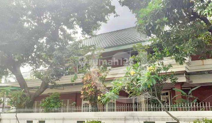 Dijual Rumah Asri Siap Huni Posisi Hook - 4BR+1 (14x15) Shm, 2.6m, Bojong Indah, Jakarta Barat 1