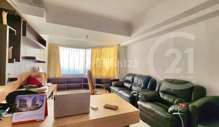 Condo Taman Anggrek Lantai Tinggi - 2BR+1 (88 m²) Semi Furnished, 1.4m, Taman Anggrek, Jakarta Barat 1